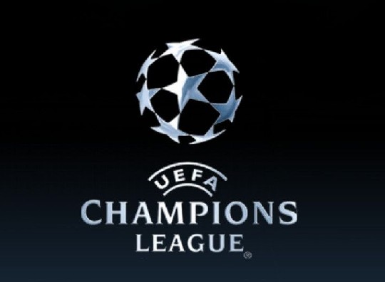 子的手, 阵喝彩, 队员从高空