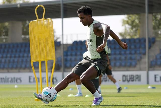 也可能继续, 一旦在接下, 要离队 也可能继续, 一旦在接下, 要离队