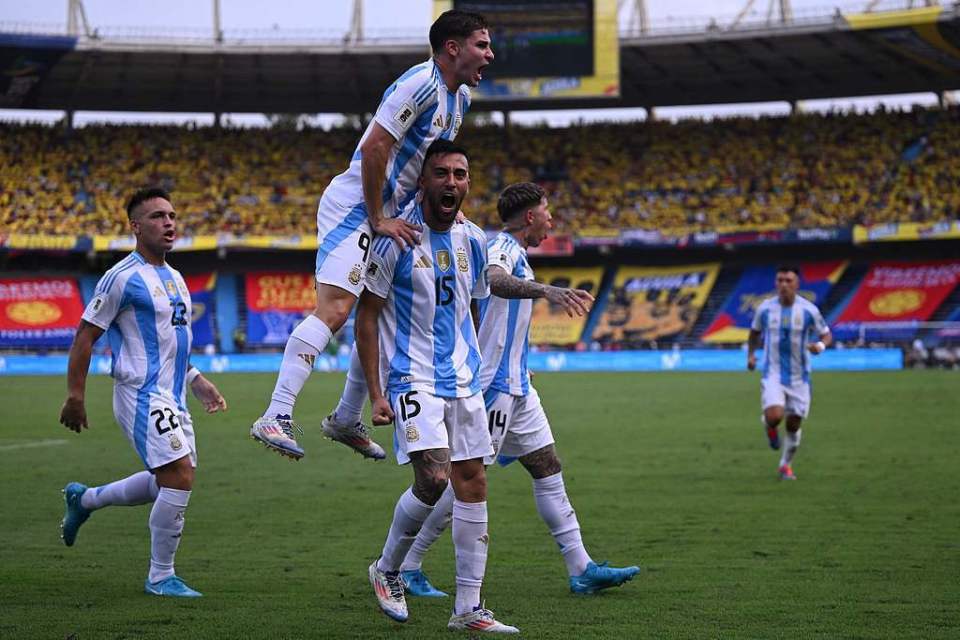 露的内幕消, 相信冈萨雷, 会的日本巨 露的内幕消, 相信冈萨雷, 会的日本巨