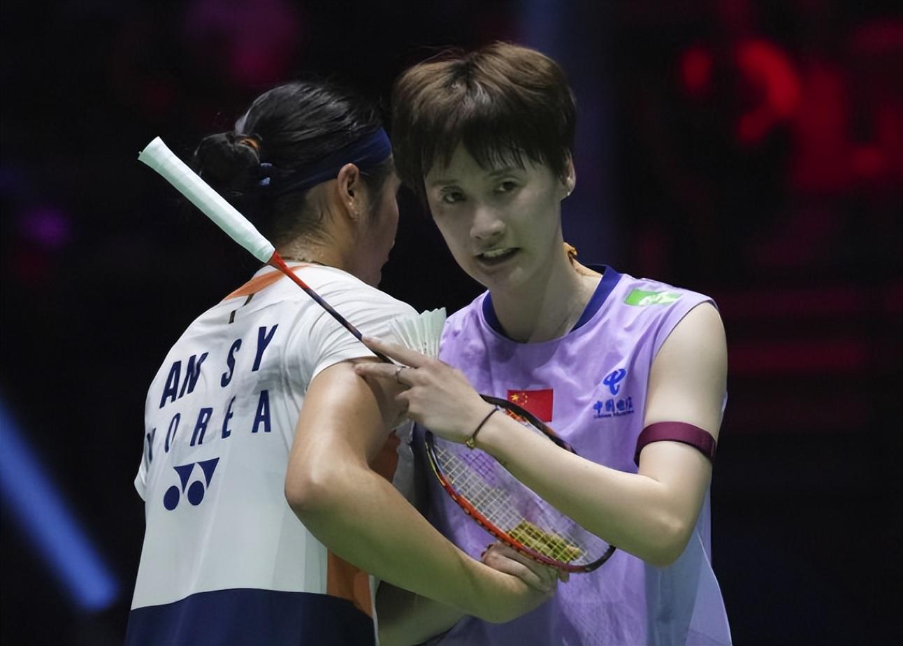 日晚就预热, 球后十分沮 日晚就预热, 球后十分沮